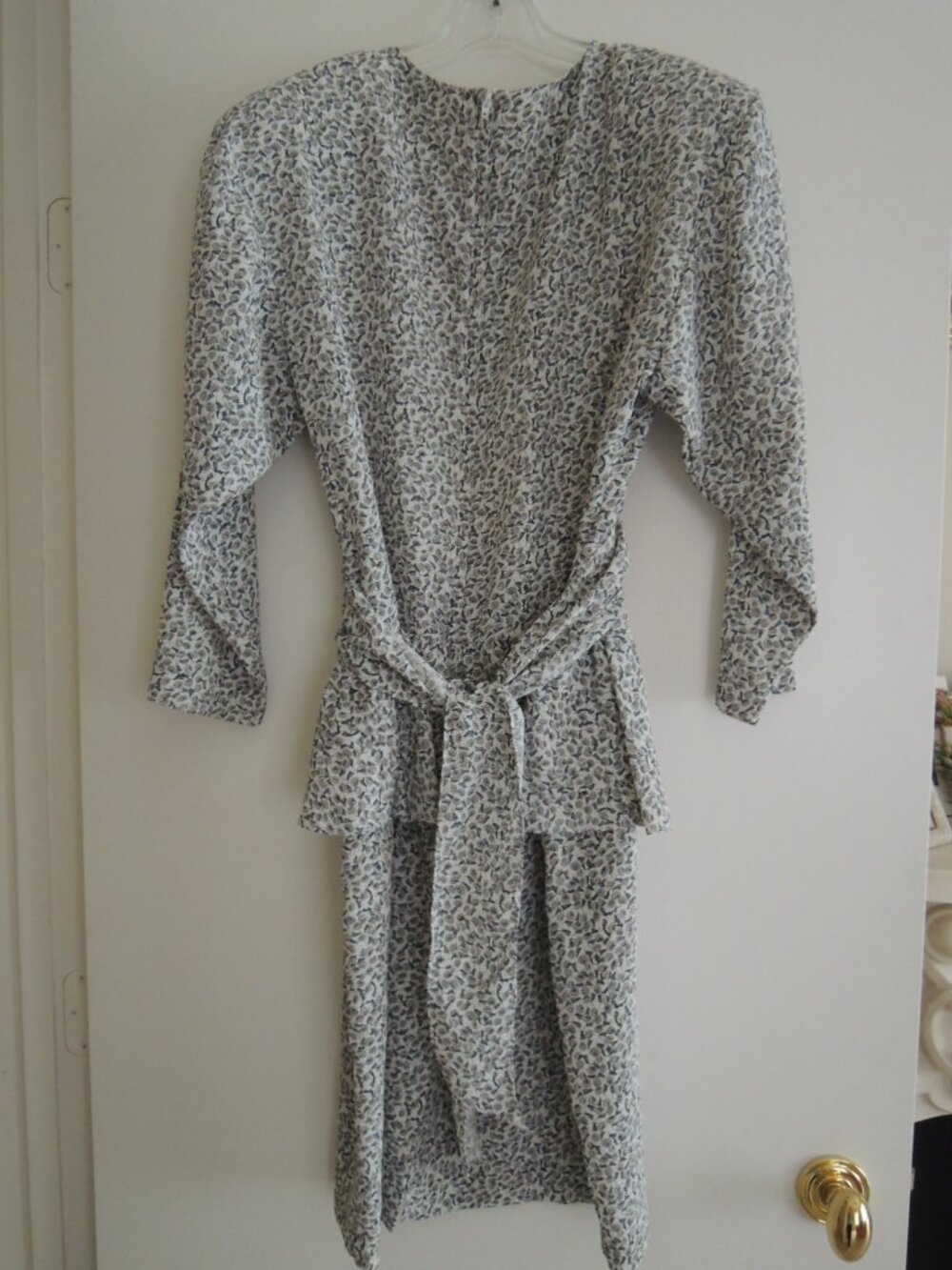 Ladies Dress Size 10 Tie Back Drop Waist Peplum Dolman Sleeve by LAINE USA NWOT